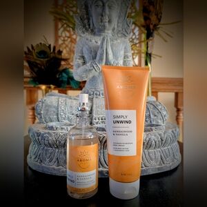 Aroma Sandalwood & Vanilla Body Wash Set